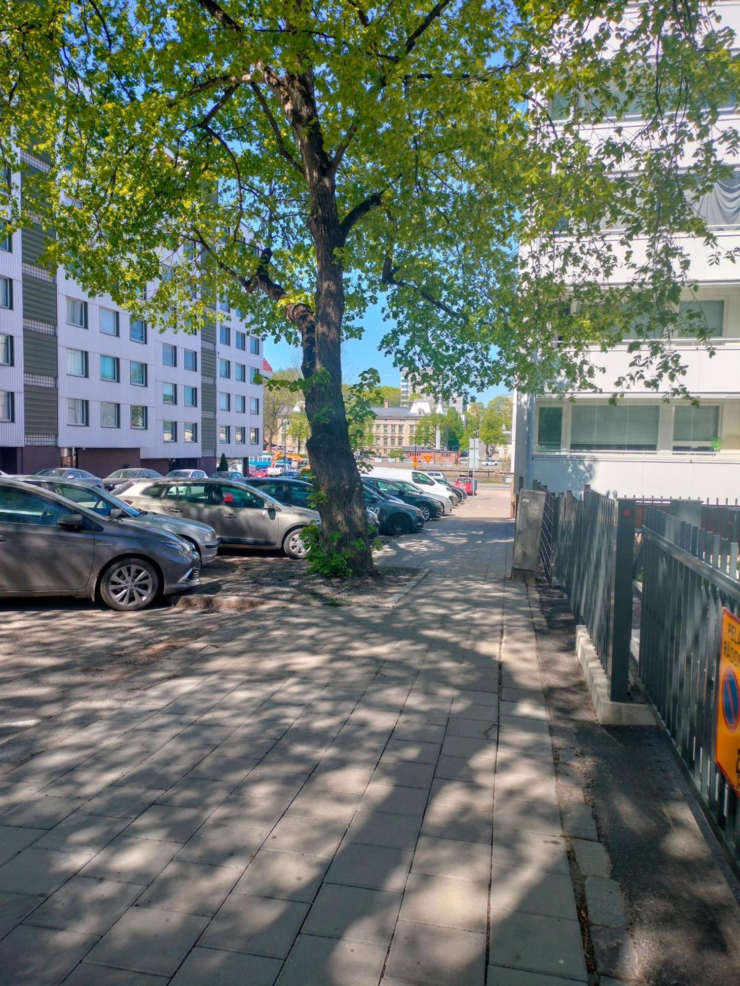 Pieni Kaksio Viihtyisaessae Martissa Apartment Turku Phòng bức ảnh